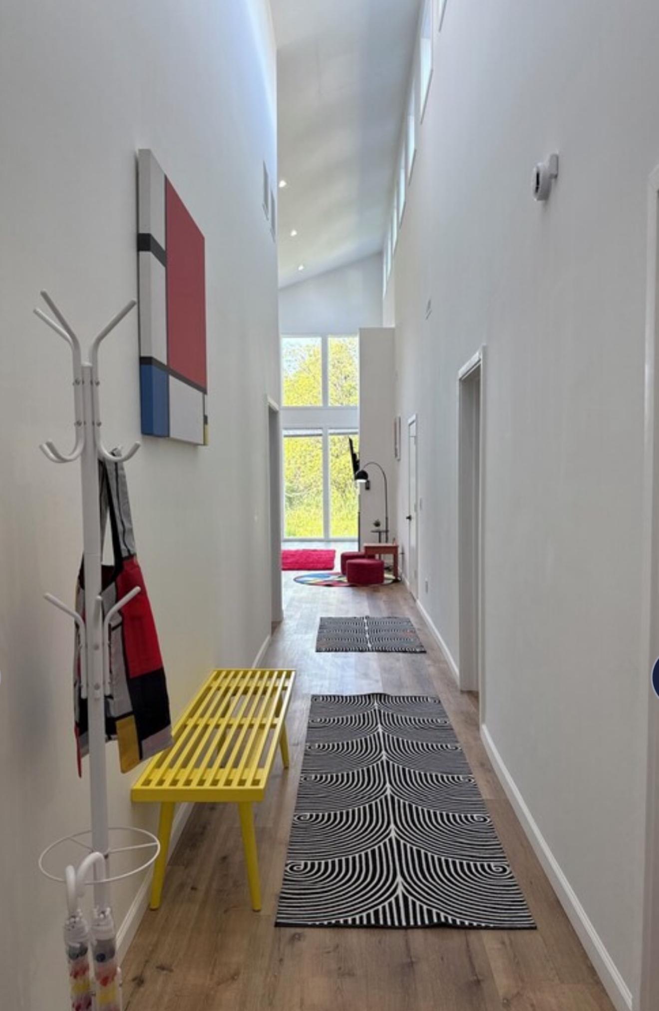 1013 Gardner Street Wayzata, MN 55391 - Photo 3 of 8