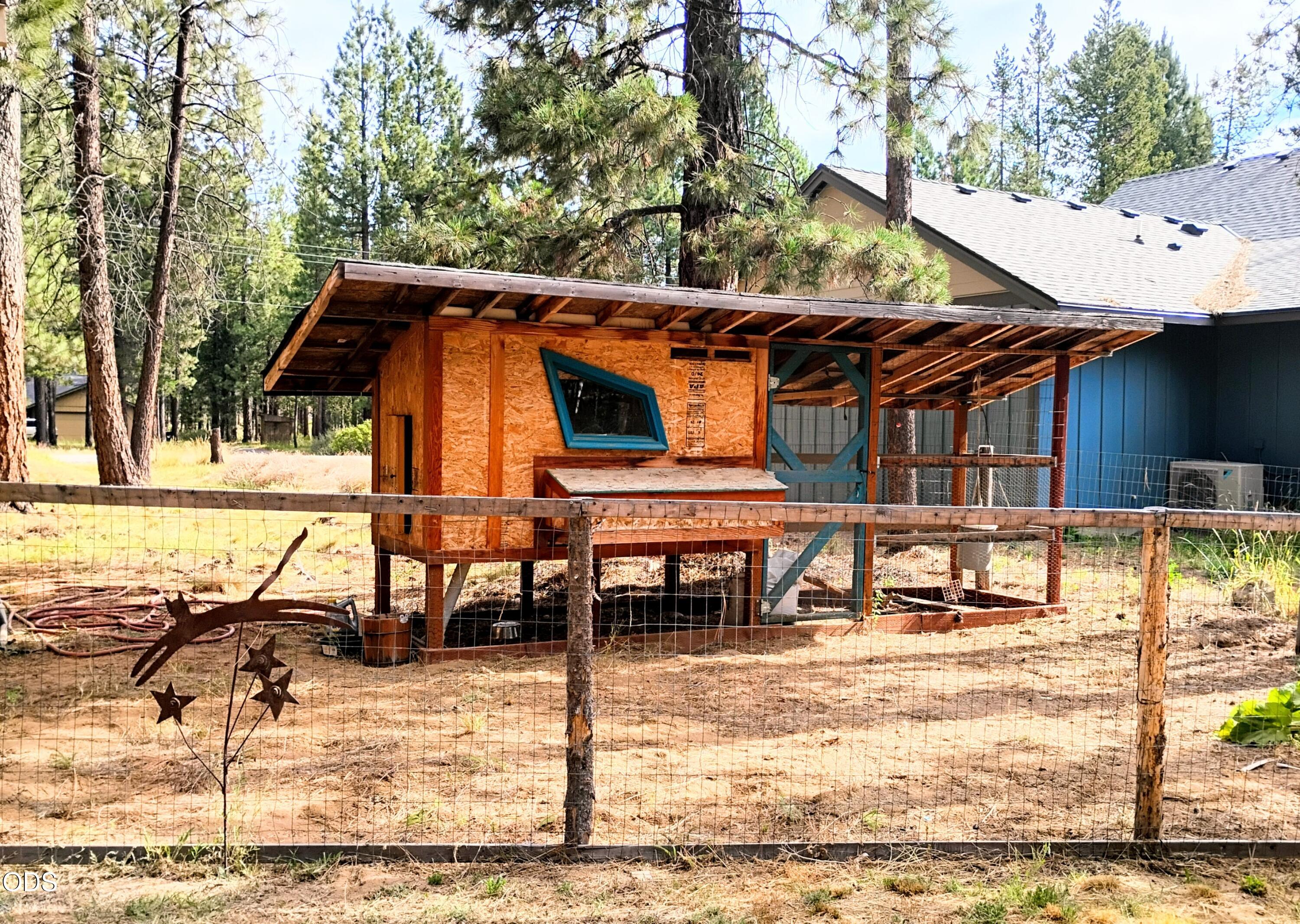 16947 Quartz Hill Road Bend, OR 97707 - Photo 15 of 16