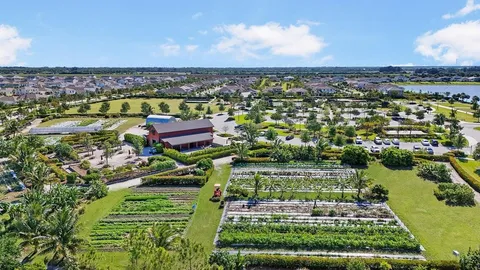 $1,495,000 | 679 Hookline Circle, Loxahatchee, FL 33470