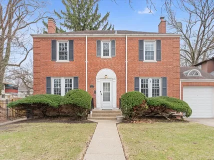 $435,000 | 2123 West 107th Street, Chicago, IL 60643