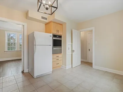 $435,000 | 2123 West 107th Street, Chicago, IL 60643