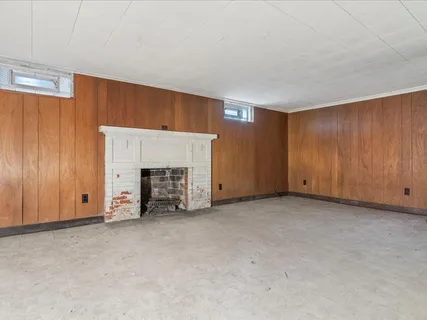 $435,000 | 2123 West 107th Street, Chicago, IL 60643