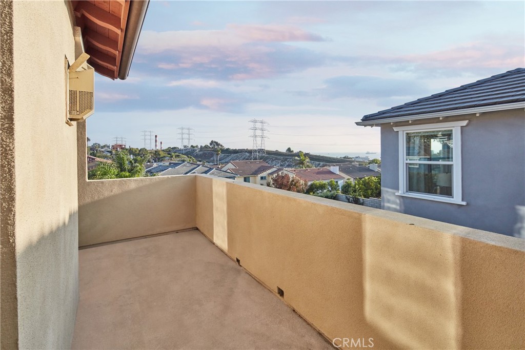 700 West Sycamore Avenue El Segundo, CA 90245 - Photo 26 of 42 a view of terrace