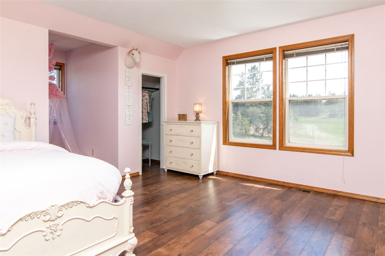19315 West Baker Road Cheney, WA 99004 - Photo 15 of 20