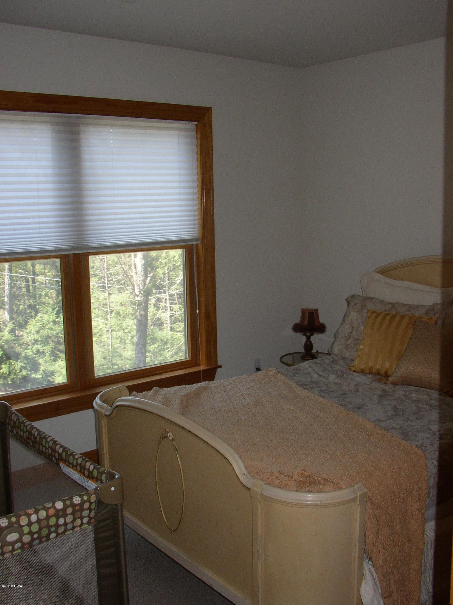129 Mill Ridge Drive Milford, PA 18337 - Photo 25 of 35
