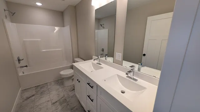 $431,000 | 1060 Sharptail Run, New Richmond, WI 54017