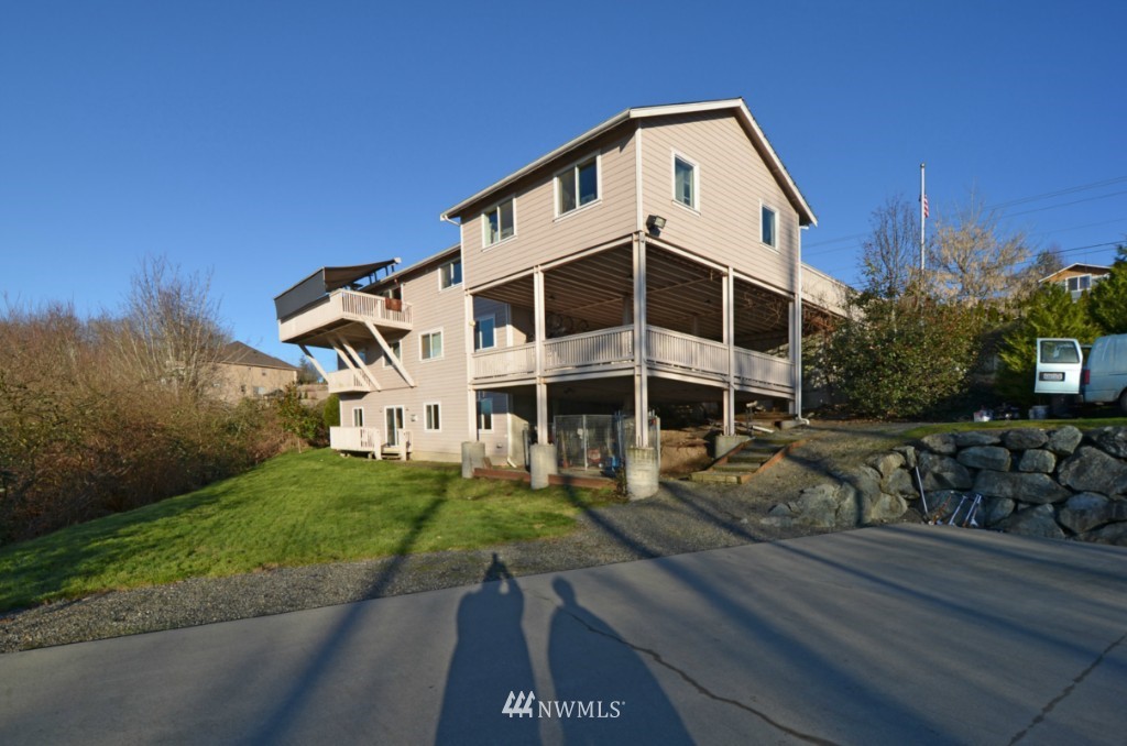 310 Vernon Road Lake Stevens, WA 98258 - Photo 2 of 13 Gallery Image 2