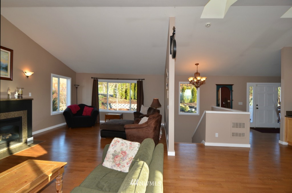 310 Vernon Road Lake Stevens, WA 98258 - Photo 8 of 13 Gallery Image 8