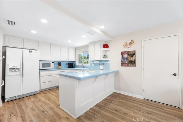 $1,140,000 | 10983 Topeka Drive, Northridge, CA 91326