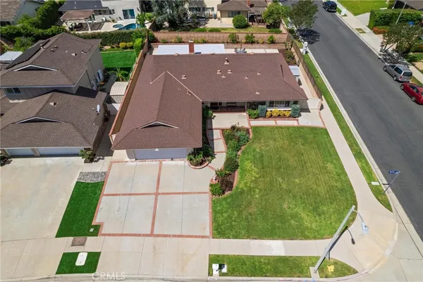 $1,140,000 | 10983 Topeka Drive, Northridge, CA 91326