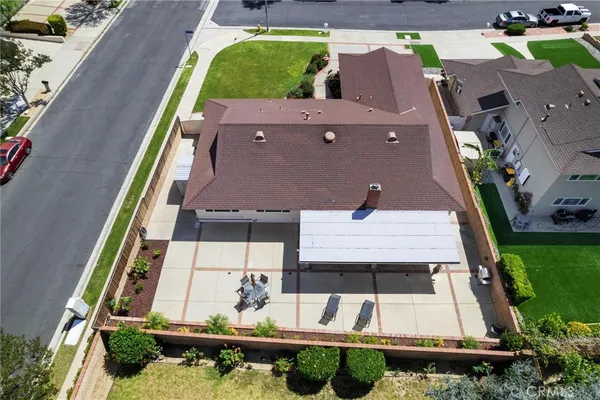 $1,140,000 | 10983 Topeka Drive, Northridge, CA 91326