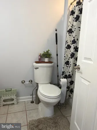 $1,900 | 1806 Beacon Hill Drive, Southampton, PA 18966