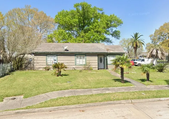$120,000 | 102 Tilden Drive, Pasadena, TX 77506