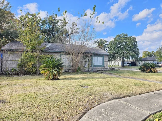 $120,000 | 102 Tilden Drive, Pasadena, TX 77506