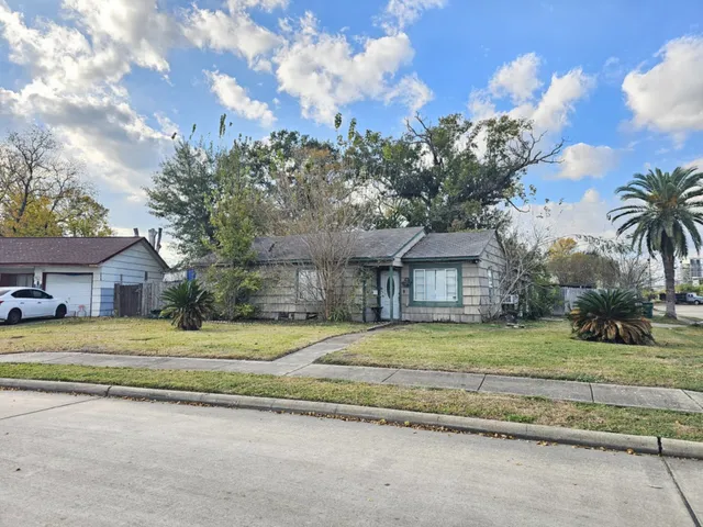$120,000 | 102 Tilden Drive, Pasadena, TX 77506