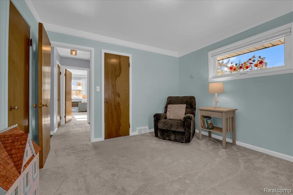 62 Barrington Road Bloomfield Hills, MI 48302 - Photo 23 of 32 Gallery Image 23