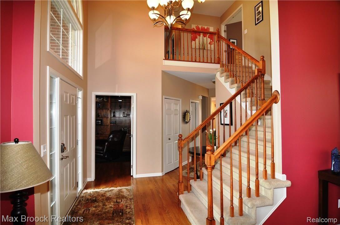 699 Twin Oaks Court Rochester, MI 48307 - Photo 16 of 65 DSC_0179.JPG