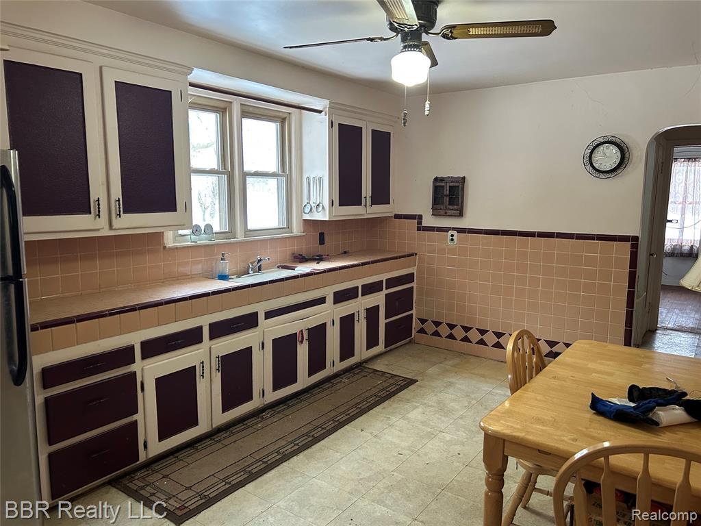 1989 Will Carleton Road Flat Rock, MI 48134 - Photo 23 of 24 Gallery Image 23