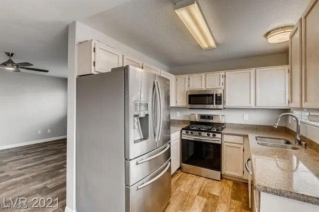 $200,000 | 748 Anne Lane, Unit 748, Henderson, NV 89015