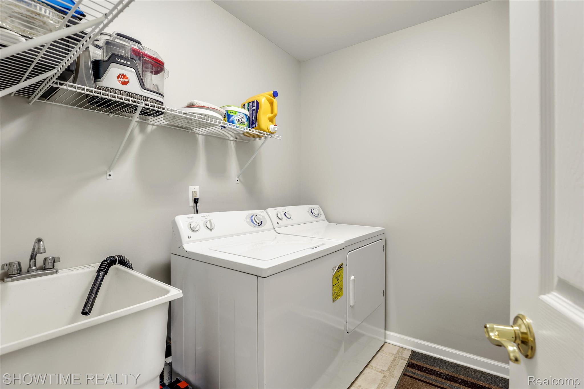 33538 Utica Road, Unit 12 Fraser, MI 48026 - Photo 19 of 24 Gallery Image 19
