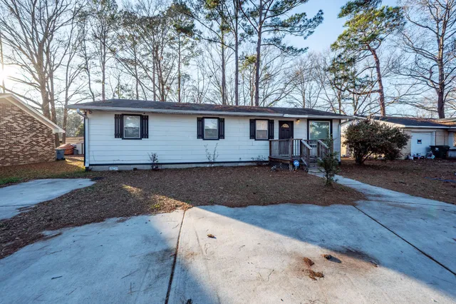 $275,000 | 237 Amy Drive, Goose Creek, SC 29445