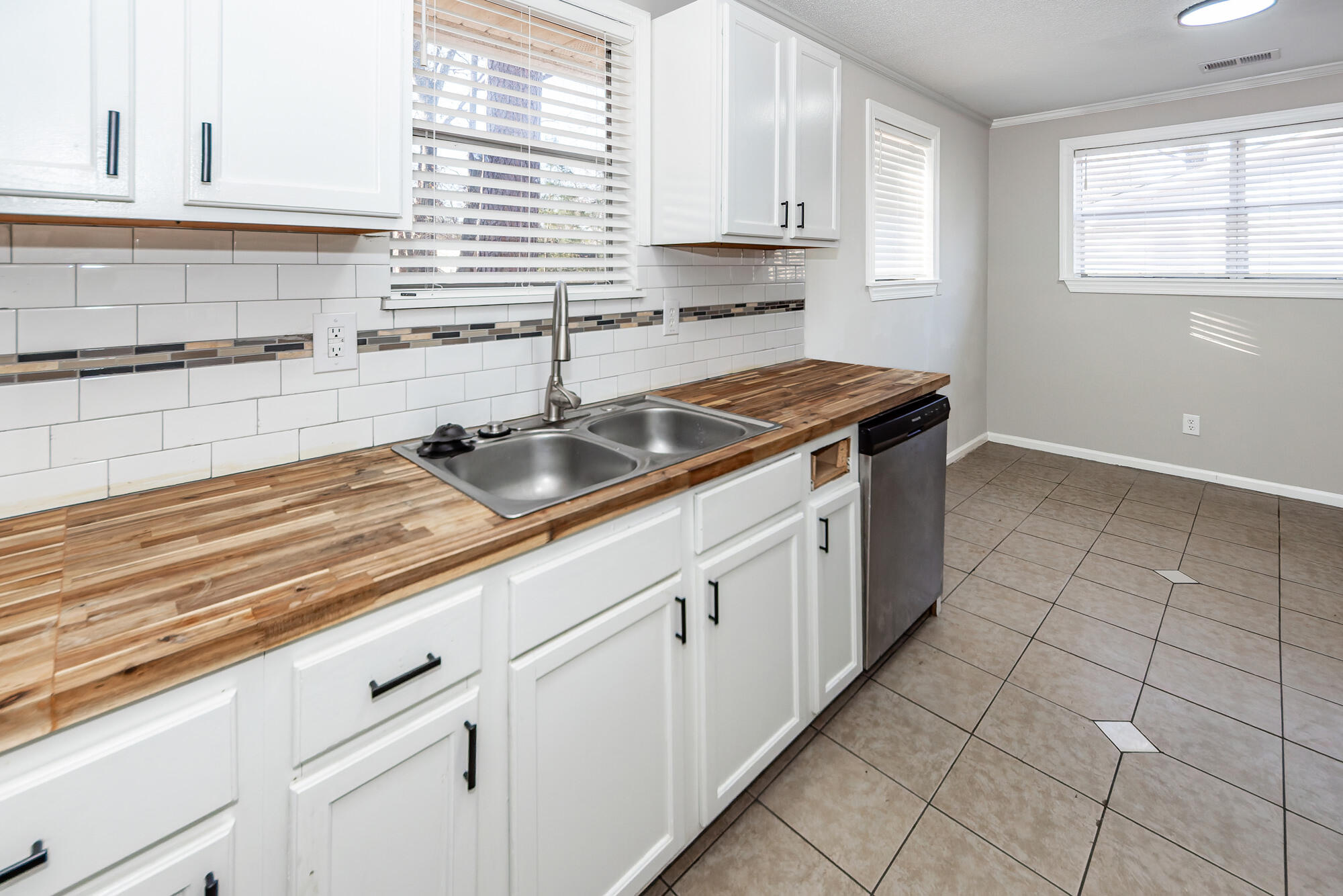 237 Amy Drive Goose Creek, SC 29445 - Photo 15 of 38 15