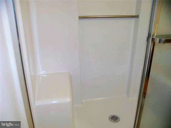 602 Brandon Road Norristown, PA 19403 - Photo 13 of 21 Master Bathroom