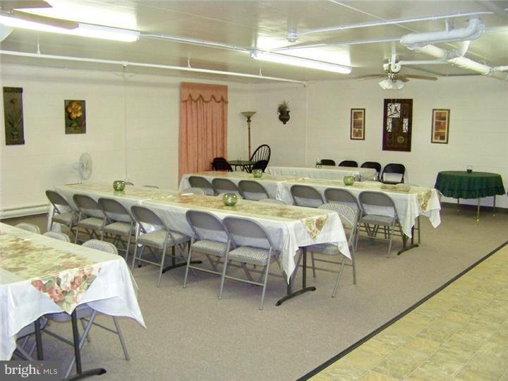 602 Brandon Road Norristown, PA 19403 - Photo 20 of 21 Community Room