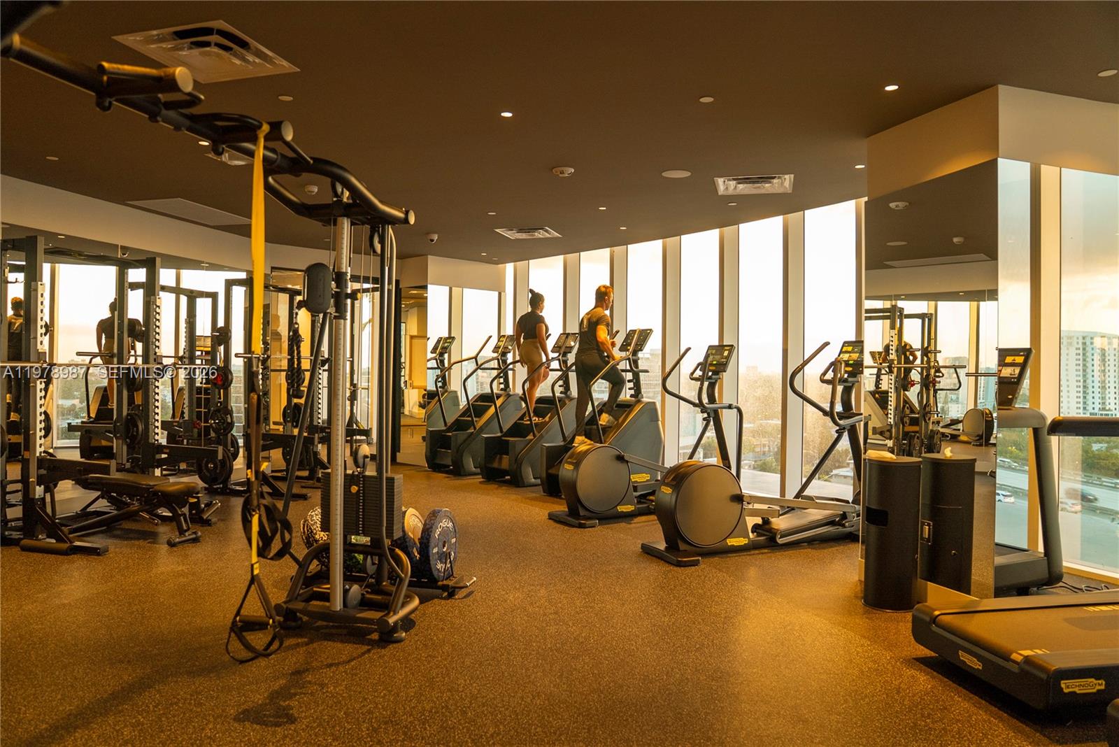275 Southwest 6th Street, Unit 2007 Miami, FL 33130 - Photo 13 of 24 a view of a room with gym equipment