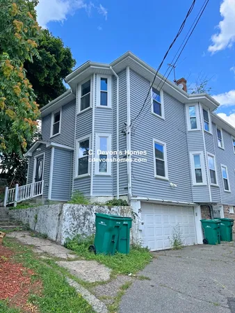 $3,800 | 35 Burchstead Place, Unit 2, Lynn, MA 01901