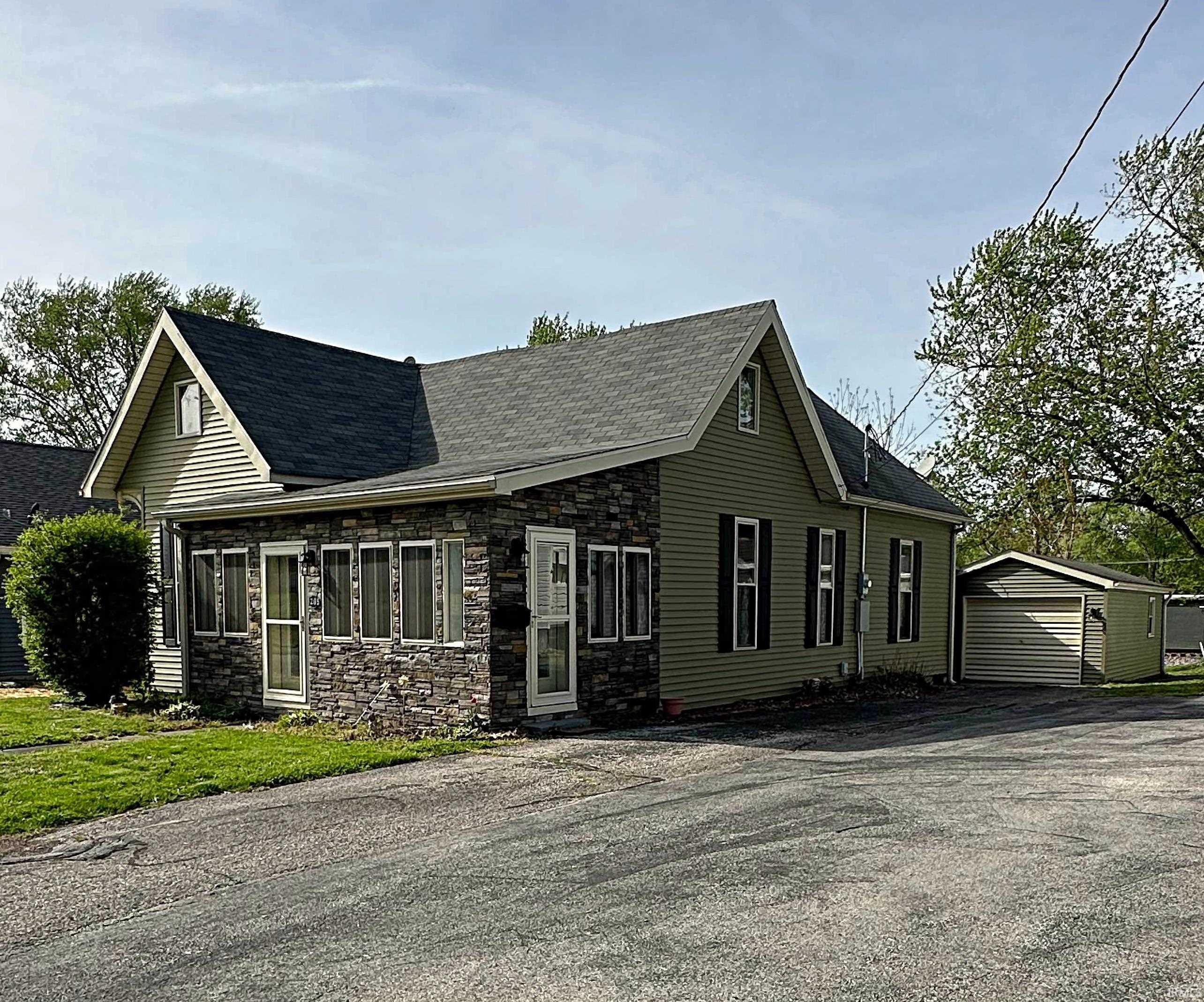 1208 State Street Washington, IN 47501 - Photo 1 of 20 Gallery Image 1