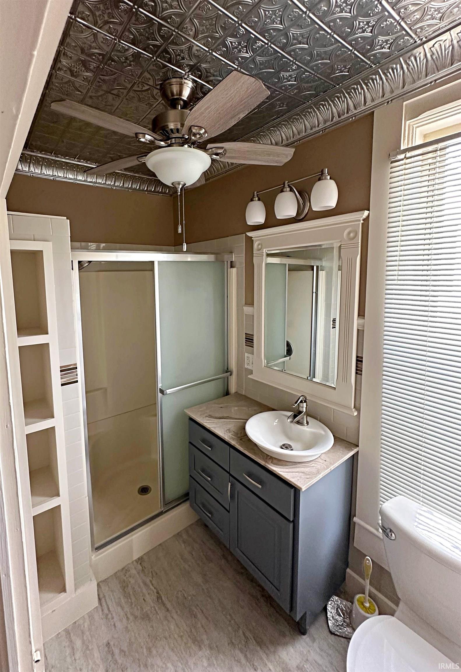 1208 State Street Washington, IN 47501 - Photo 14 of 20 Gallery Image 14