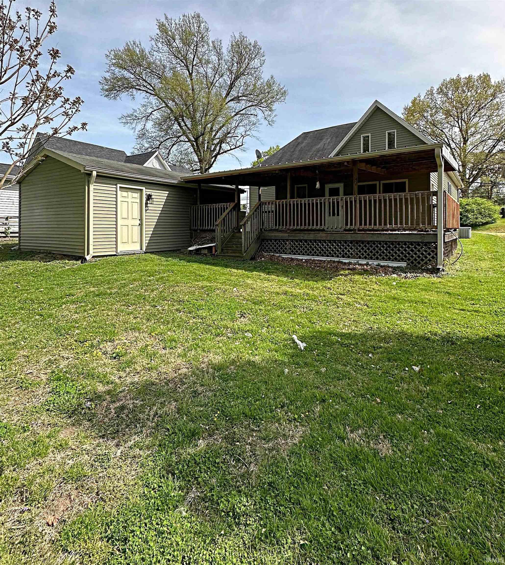 1208 State Street Washington, IN 47501 - Photo 17 of 20 Gallery Image 17