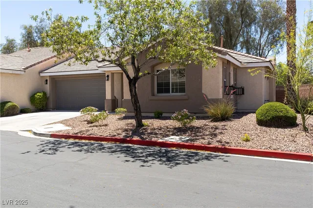 $2,230 | 8688 Little Fox Street, Las Vegas, NV 89123