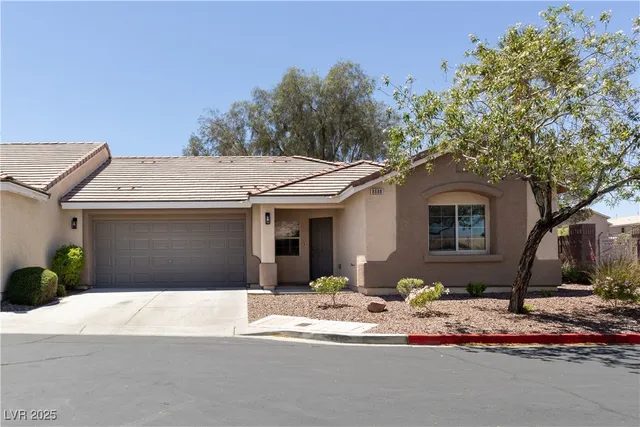 $2,230 | 8688 Little Fox Street, Las Vegas, NV 89123