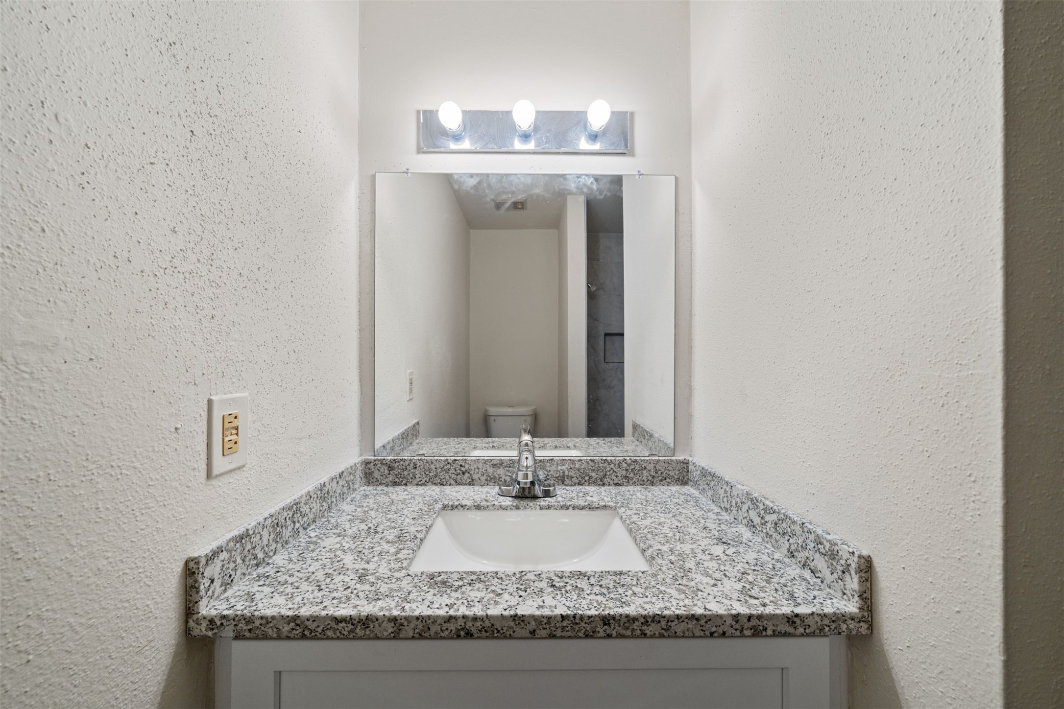 18519 Egret Bay Boulevard, Unit 1706 Webster, TX 77058 - Photo 15 of 31