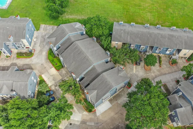 $1,150 | 18519 Egret Bay Boulevard, Unit 1706, Webster, TX 77058