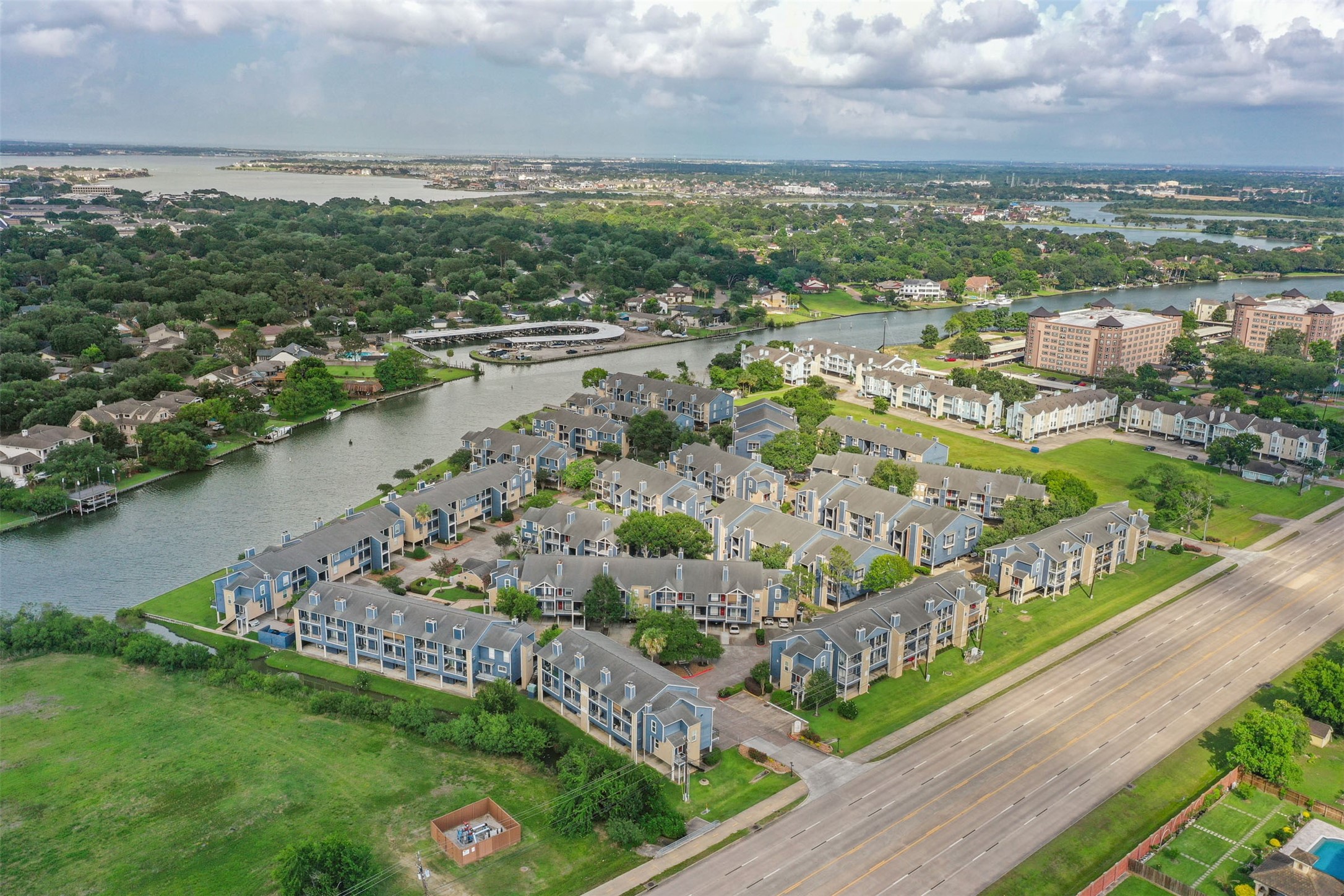 18519 Egret Bay Boulevard, Unit 1706 Webster, TX 77058 - Photo 30 of 31