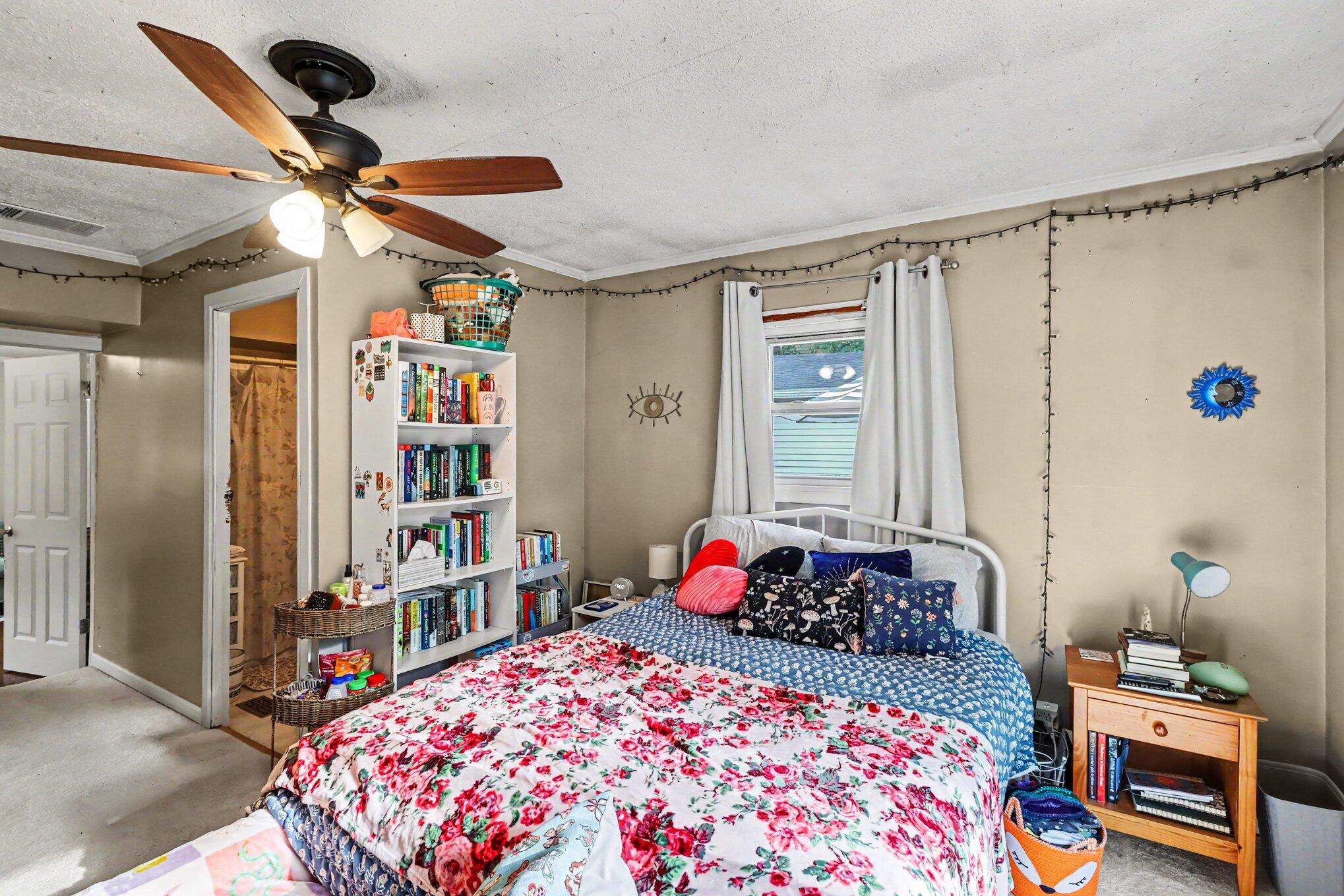 4149 Rivington Street Kalamazoo, MI 49008 - Photo 14 of 26 015_file_5776