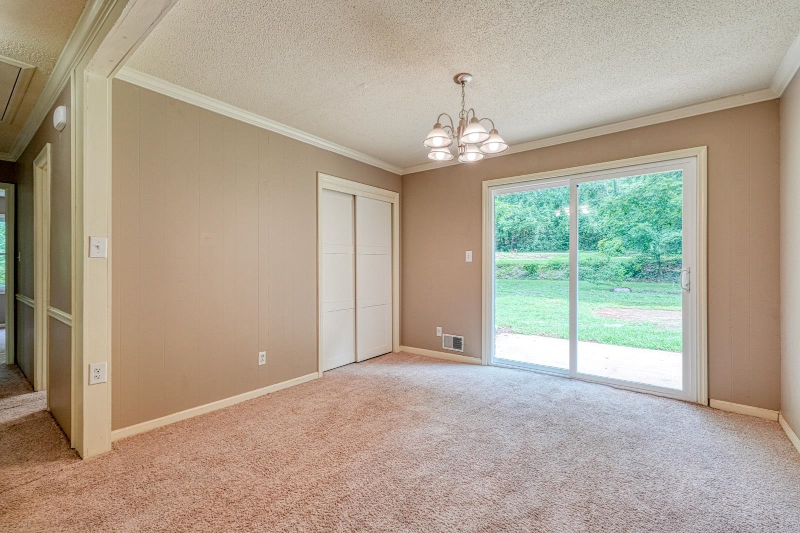 682 Davis Trading Post Road Chesnee, SC 29323 - Photo 6 of 32 Gallery Image 6