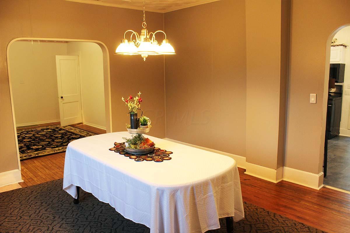 2010 Boving Road Southwest Lancaster, OH 43130 - Photo 6 of 46 Gallery Image 6