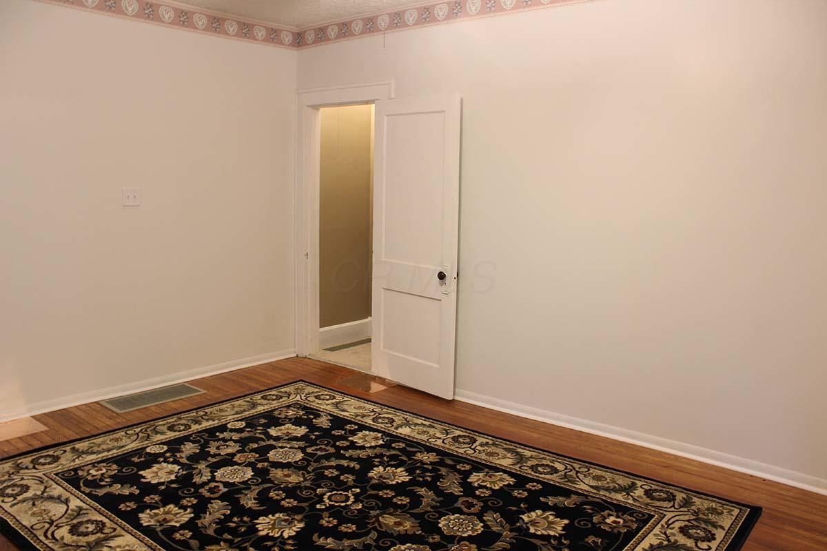 2010 Boving Road Southwest Lancaster, OH 43130 - Photo 10 of 46 Gallery Image 10
