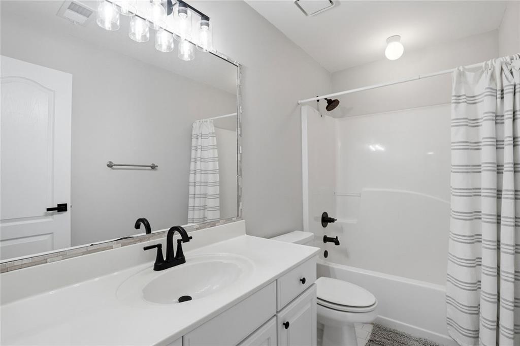 8915 Bayview Court Gainesville, GA 30506 - Photo 25 of 39
