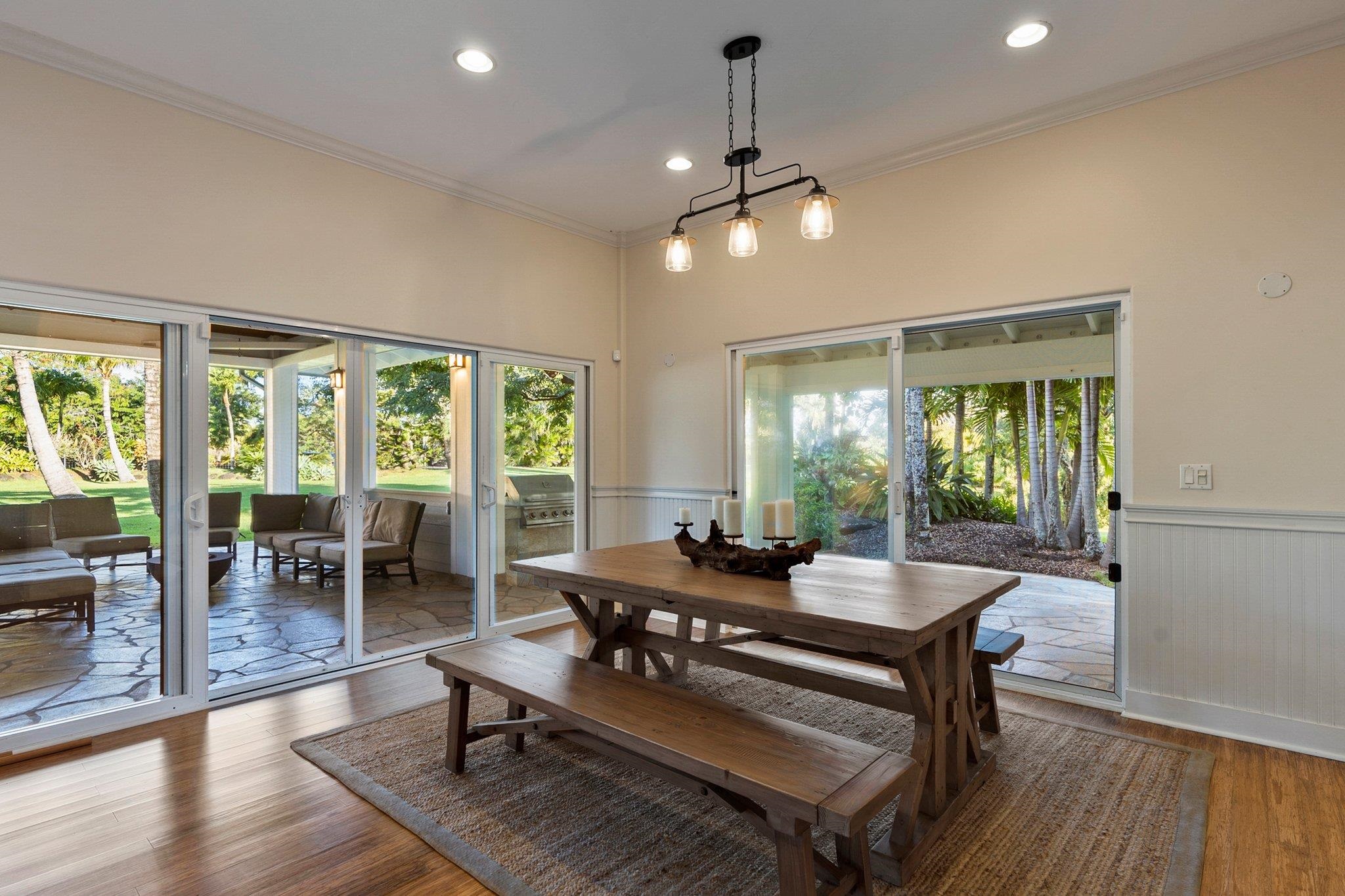 370 Waiama Way Haiku, HI 96708 - Photo 6 of 24 a work room with furniture and wooden floor
