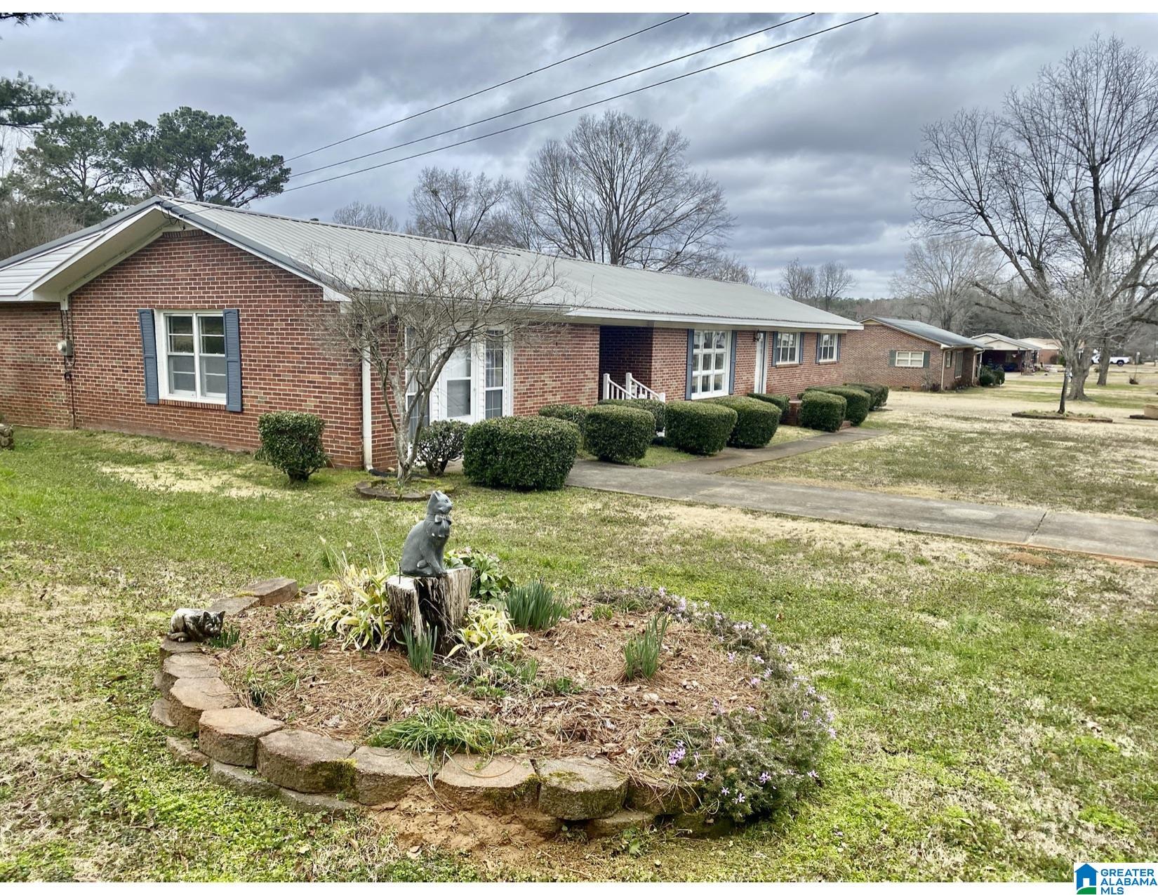 400 Howe Street Weaver, AL 36277 - Photo 2 of 33