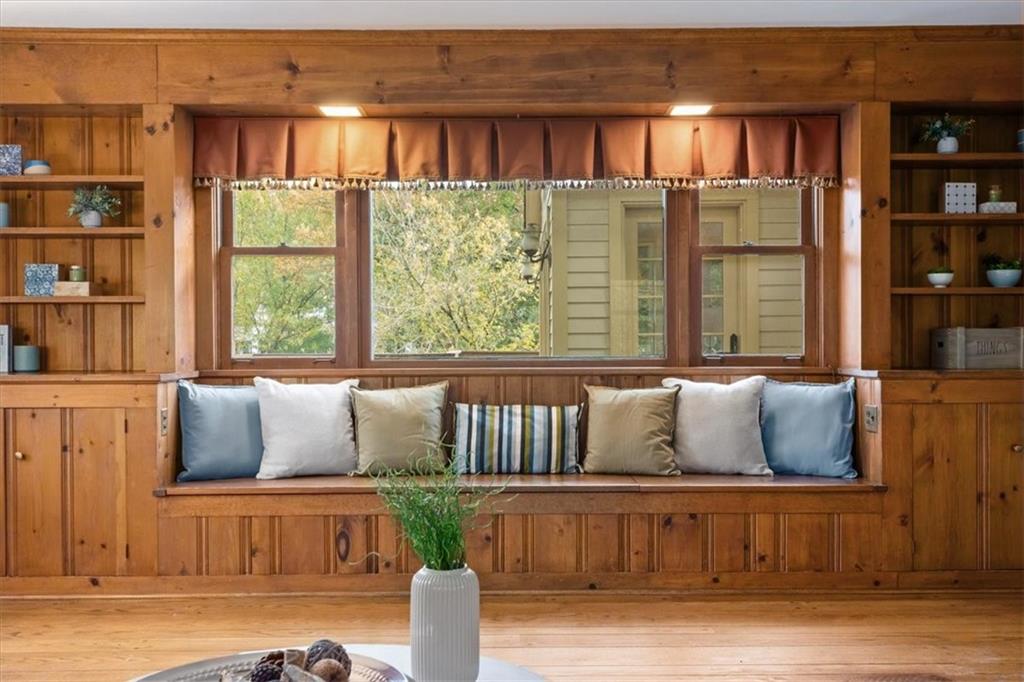 2013 Murdstone Road Pittsburgh, PA 15241 - Photo 13 of 45 Gallery Image 13