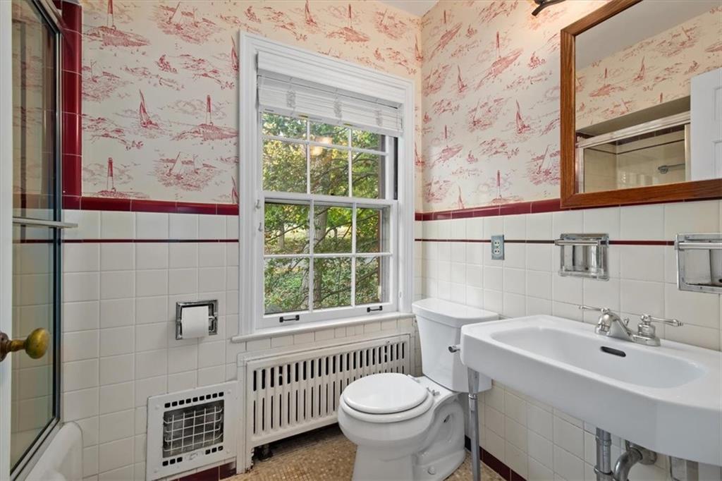 2013 Murdstone Road Pittsburgh, PA 15241 - Photo 30 of 45 Gallery Image 30