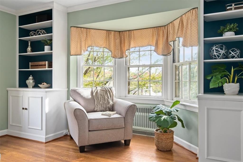 2013 Murdstone Road Pittsburgh, PA 15241 - Photo 6 of 45 Gallery Image 6