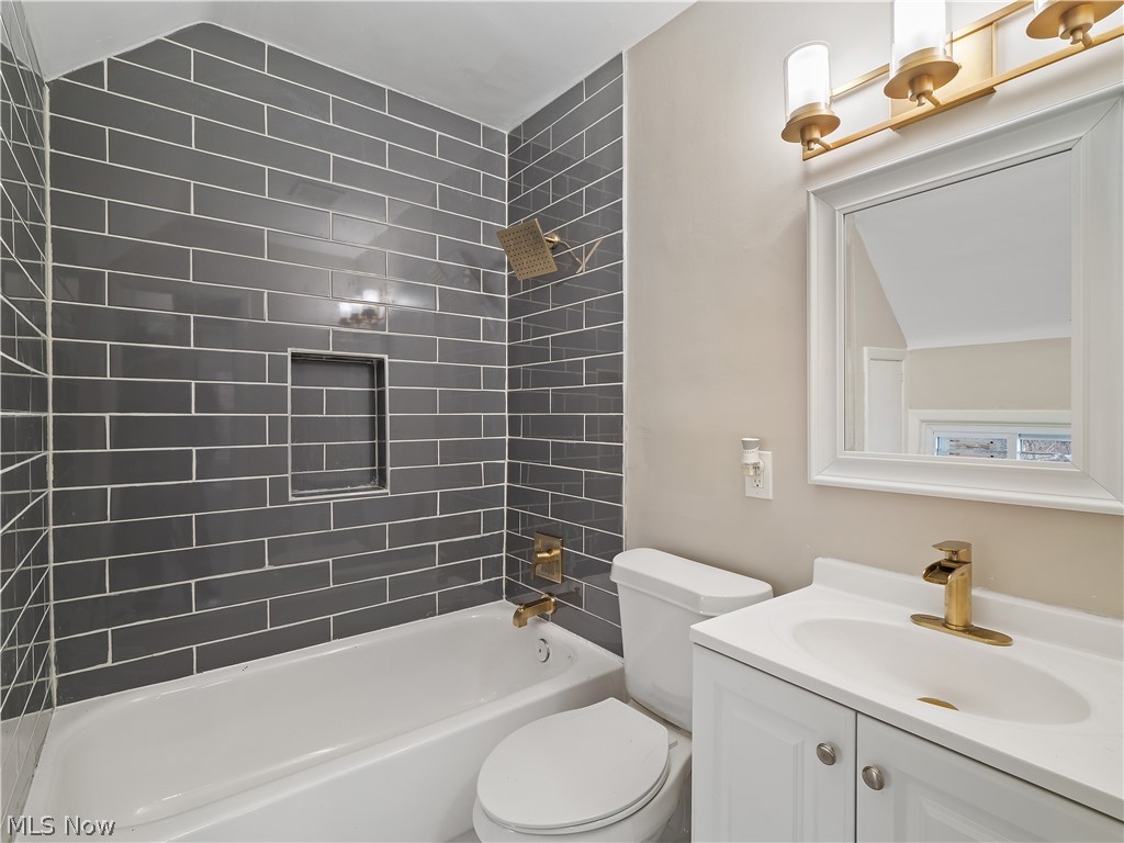 4710 Birchwood Road Cleveland, OH 44125 - Photo 20 of 31