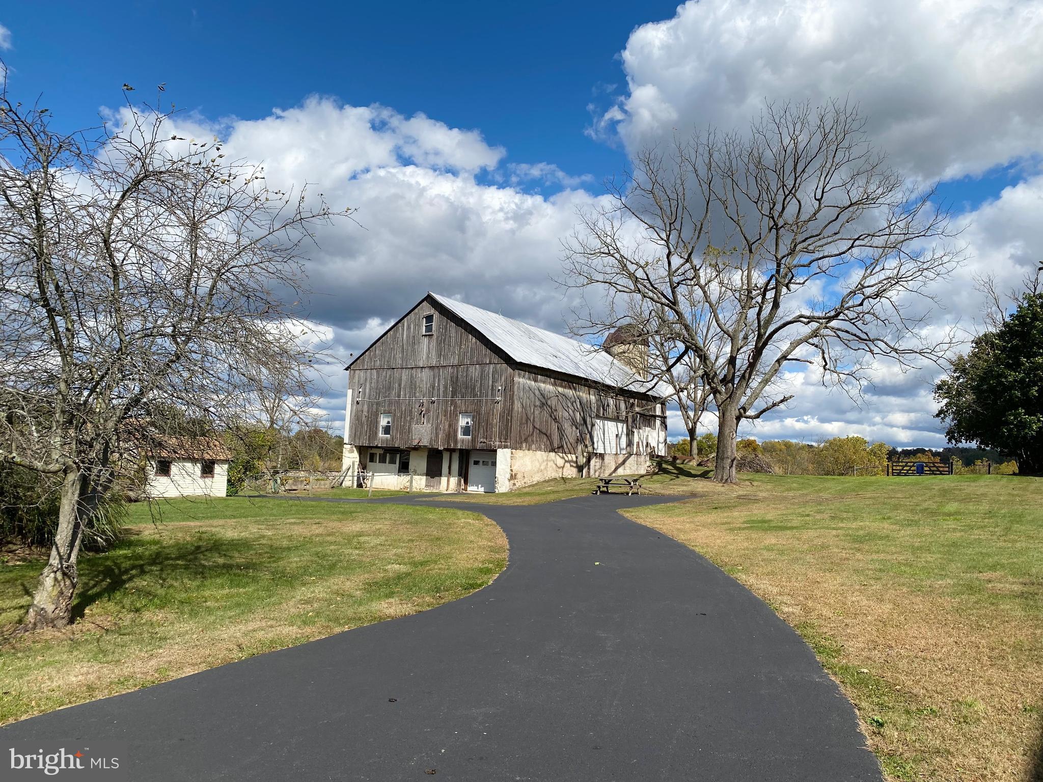 135 B Hoffmansville Road Barto, PA 19504 - Photo 12 of 48